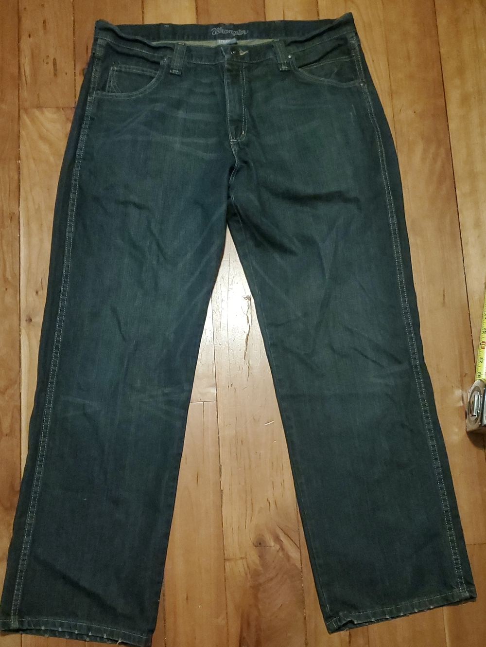 Wrangler Men’s Dark Blue Bootcut Jeans